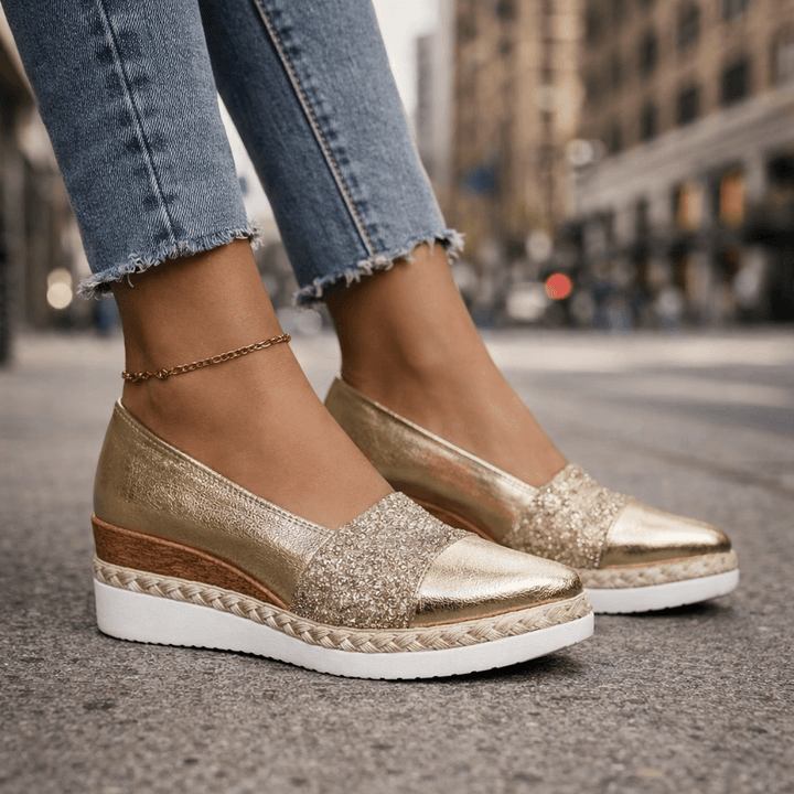 Elvaria Glow Wedge