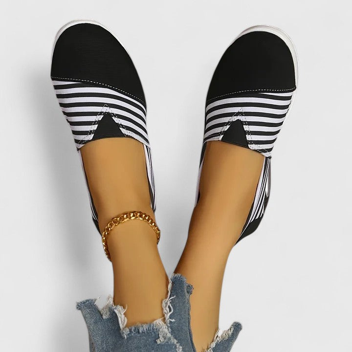 Onóra | Light Feet, Long Days