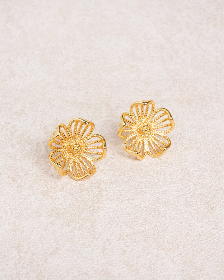 Gold Openwork Flower Earrings