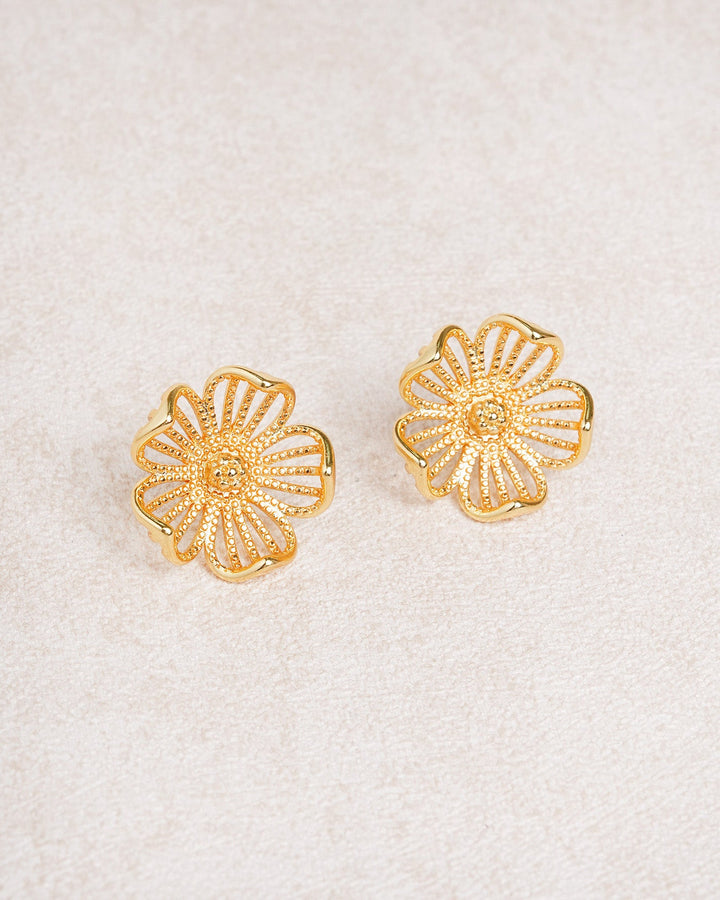 Gold Openwork Flower Earrings